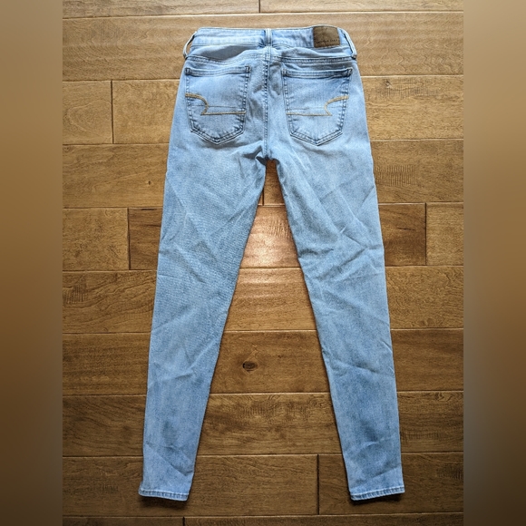 American Eagle skinny jeans - Picture 2 of 2